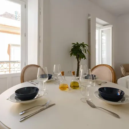 Sh La Casa Del Loro Amplio Apartment *